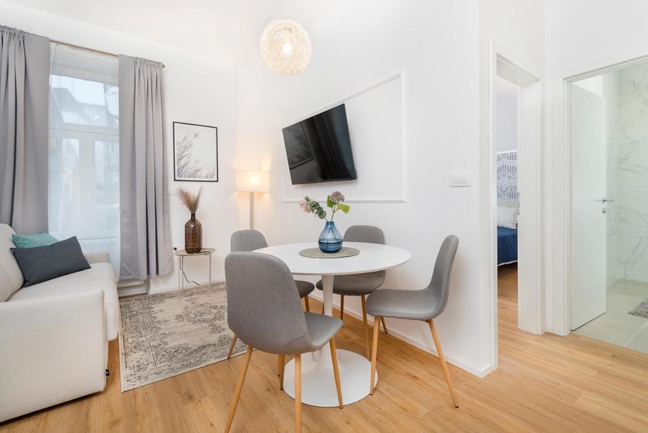 Cozy Apartments リュブリャナ エクステリア 写真