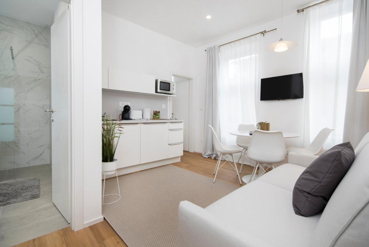Cozy Apartments リュブリャナ エクステリア 写真
