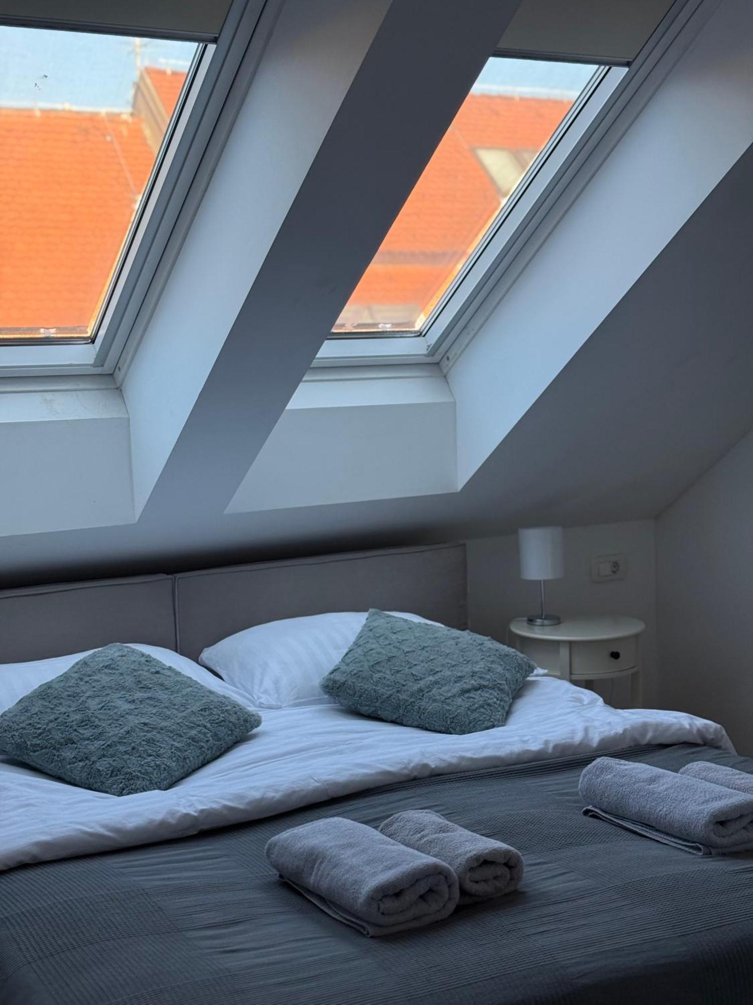 Cozy Apartments リュブリャナ エクステリア 写真